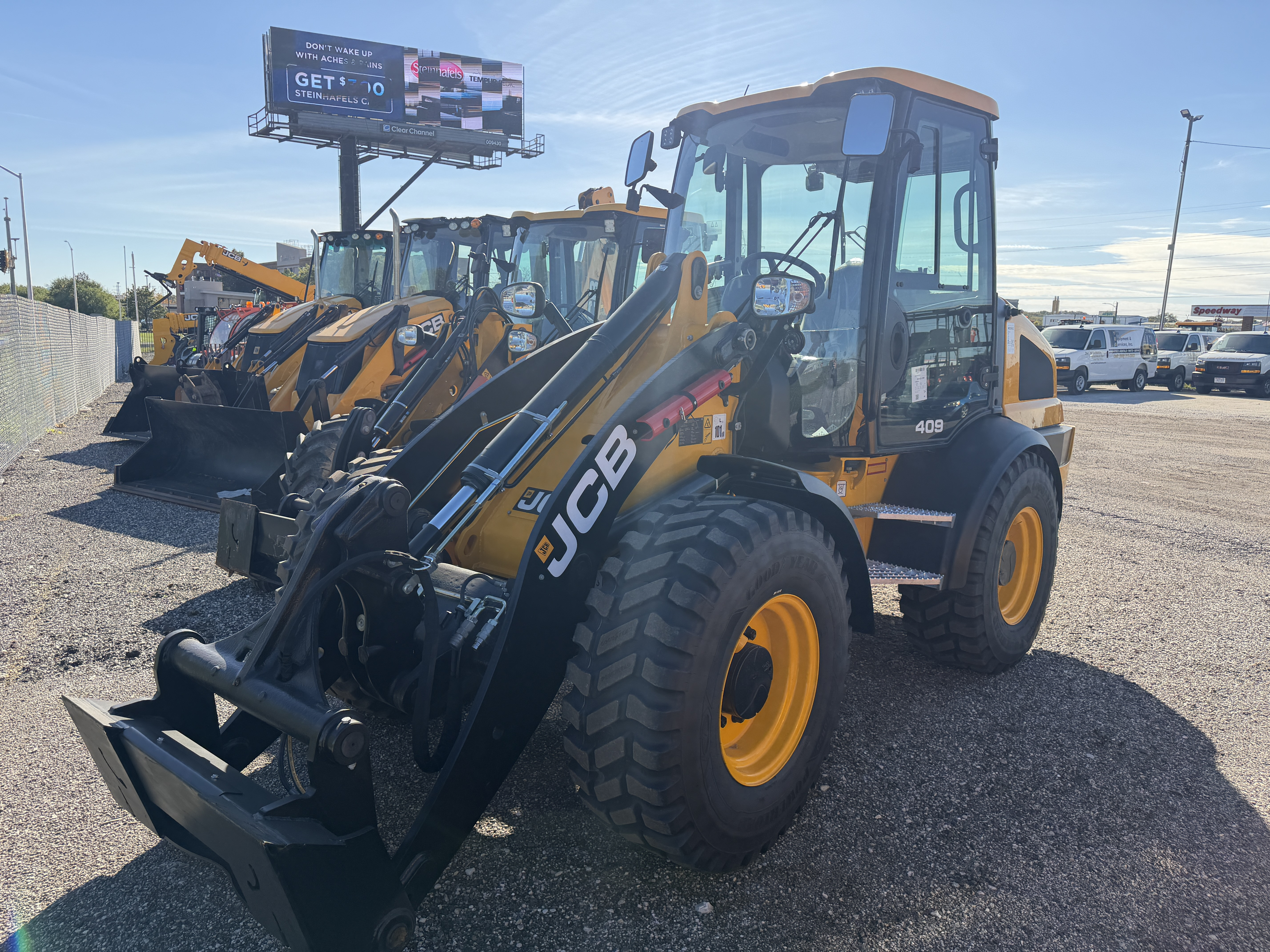 Photo of JCB 409