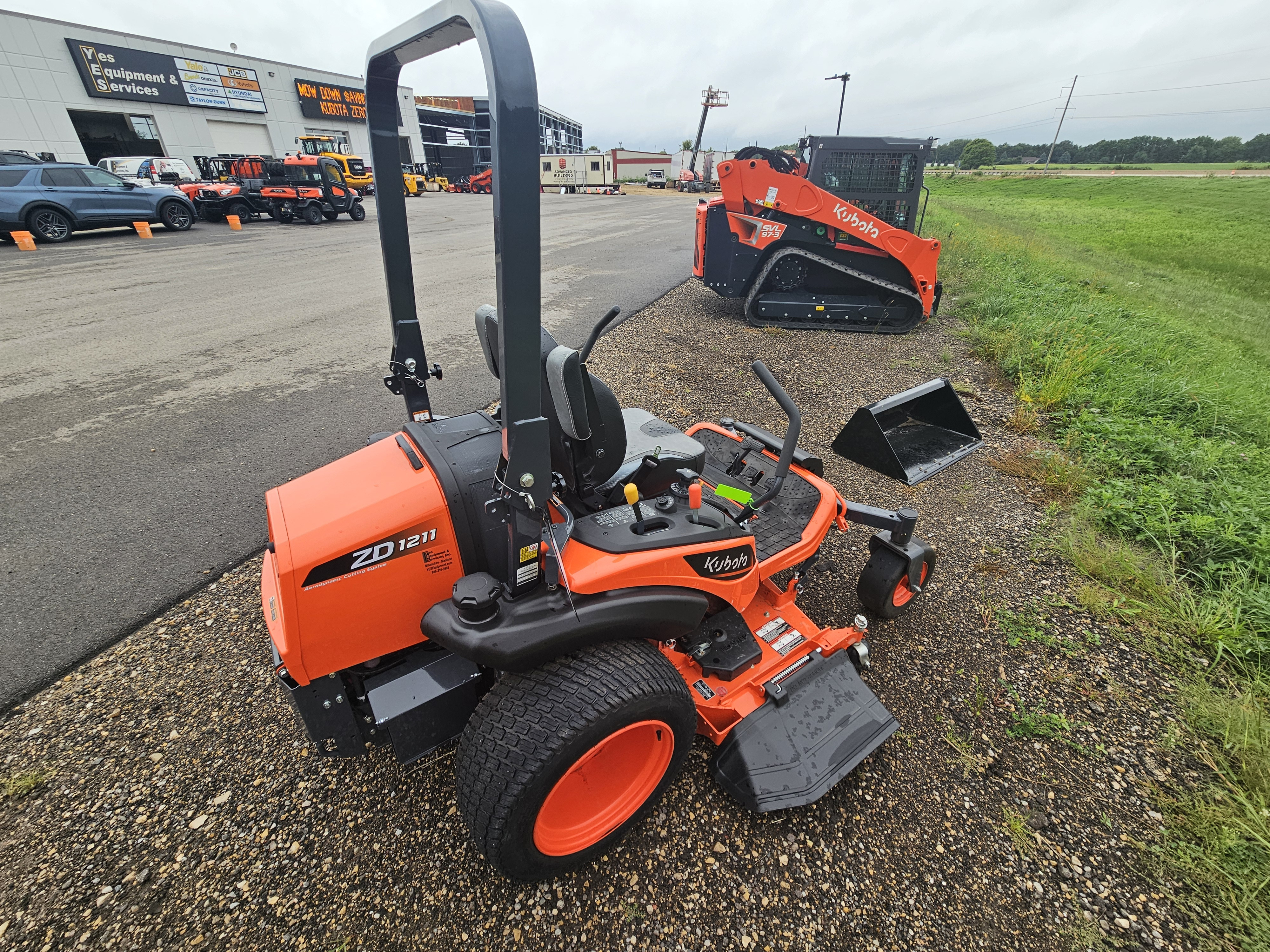 0 Kubota ZD1211-3-60
