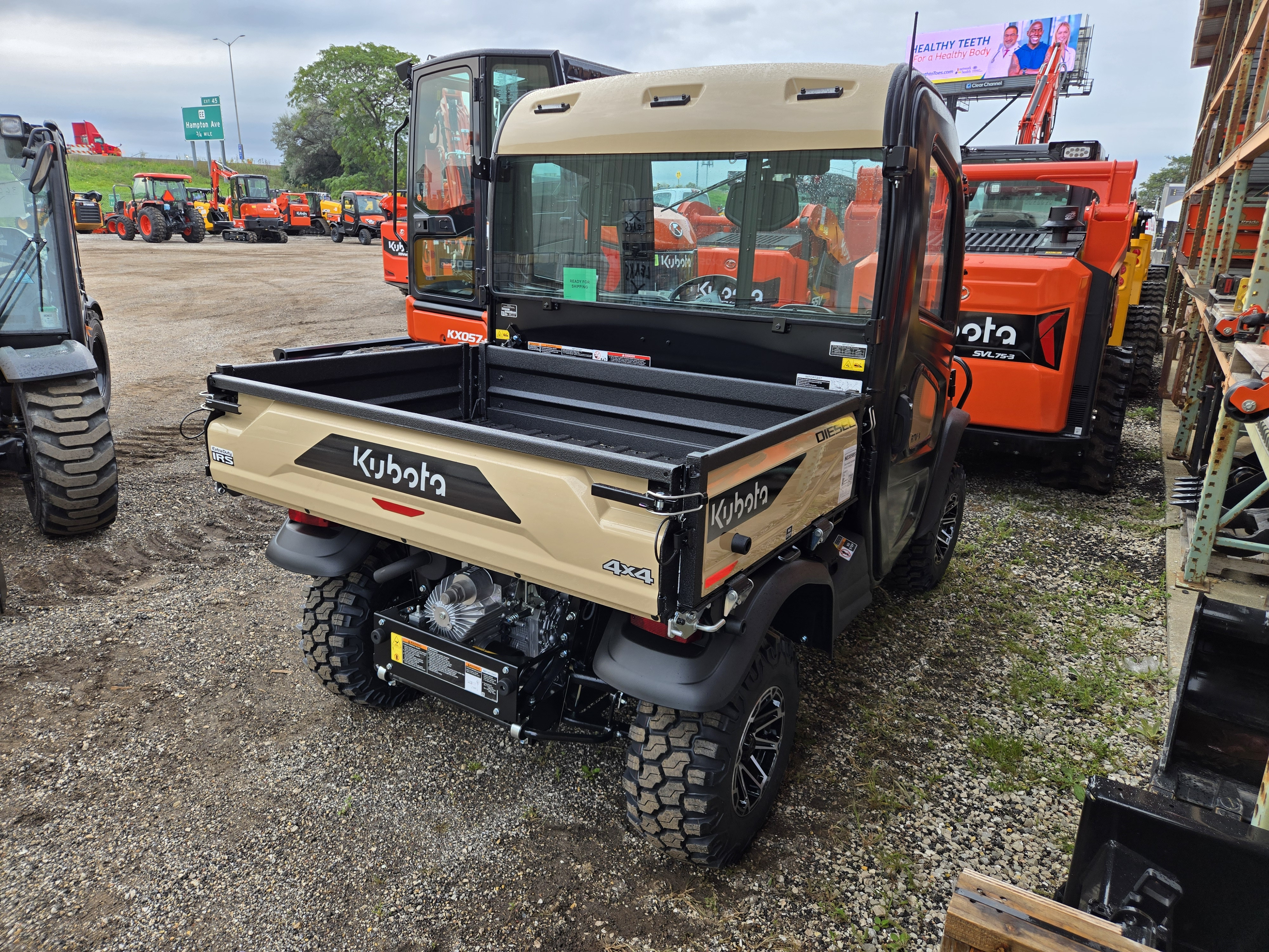 0 Kubota RTVX2C-PDLHS-1