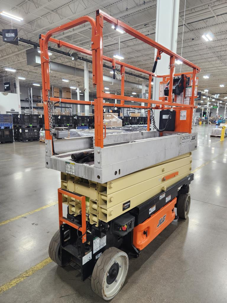 0 JLG 2630ES