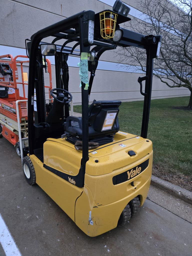 2018 Yale ERP-040VT