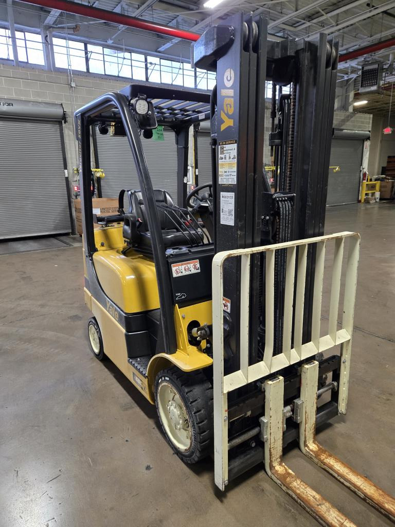 2022 Yale GC050VX