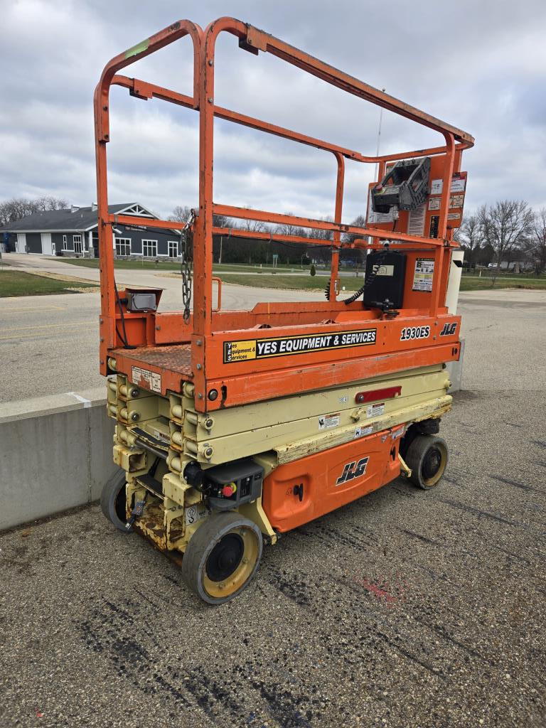2018 JLG 1930ES
