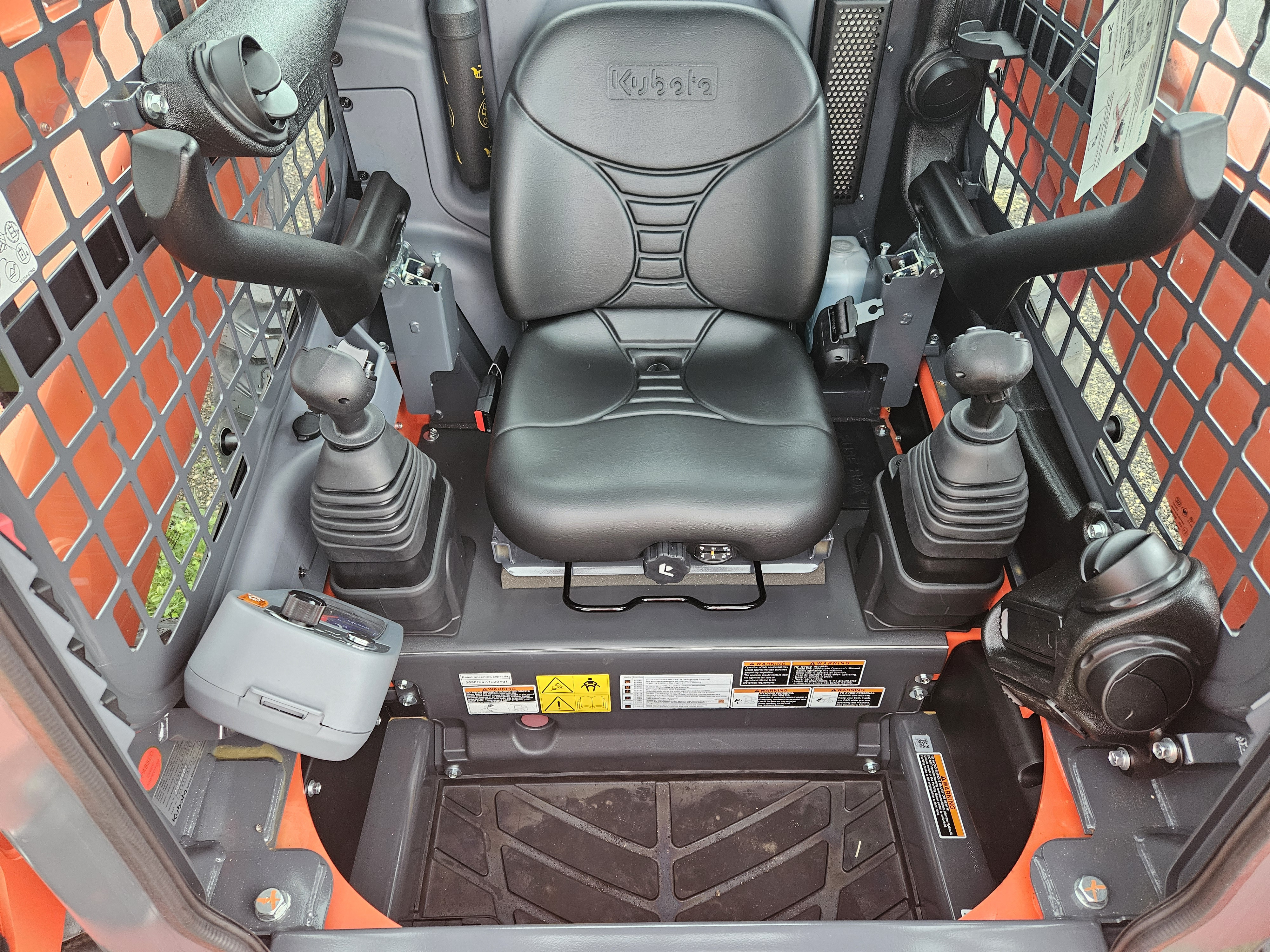 0 Kubota SSV75