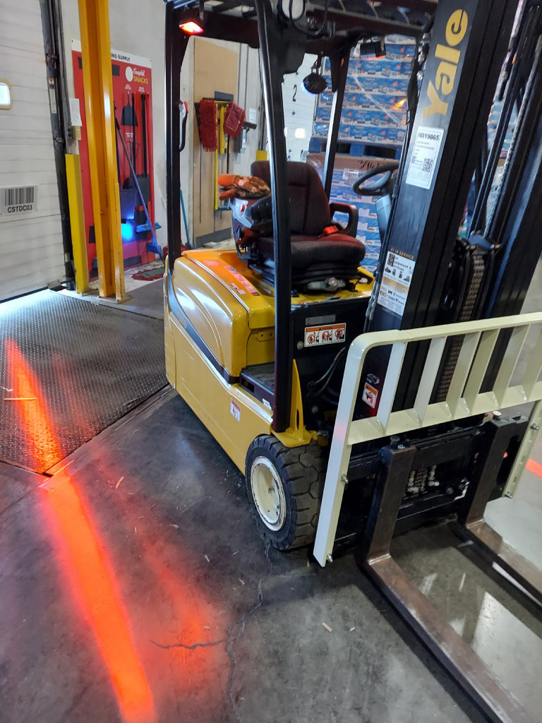 2017 Yale ERP040VT