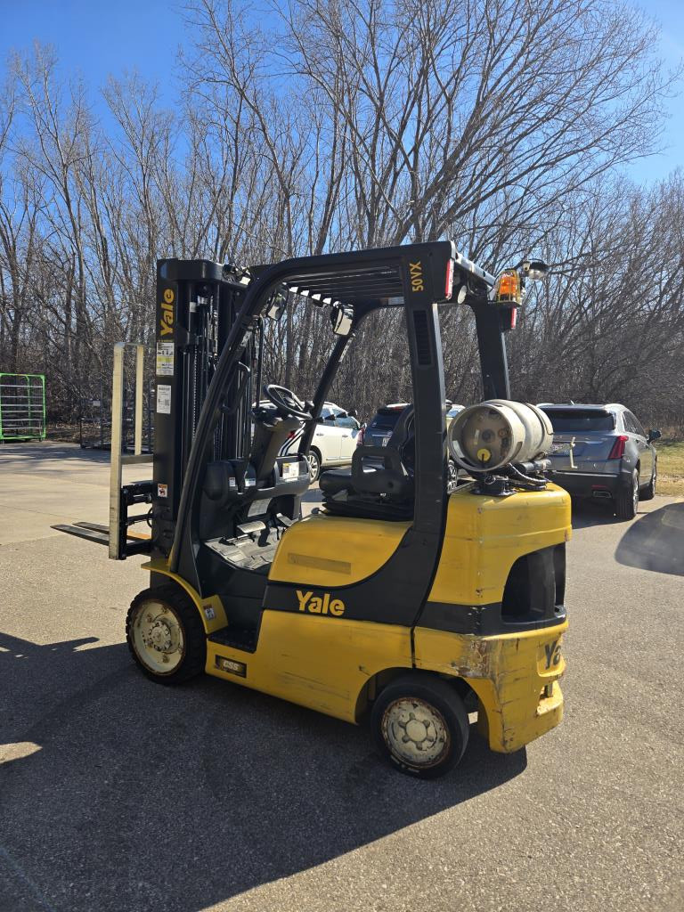 2022 Yale GC050VX