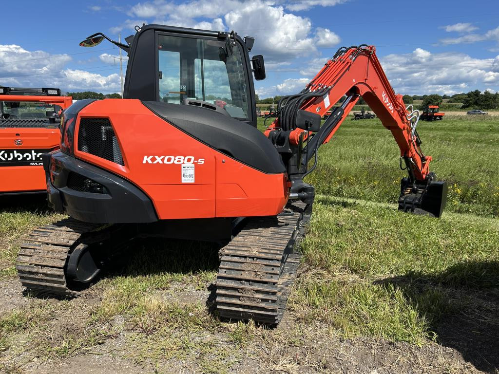 Photo of a  Kubota KX080-5