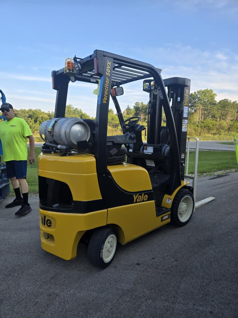 2024 Yale GC050VX