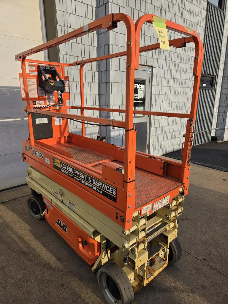 2018 JLG 1930ES