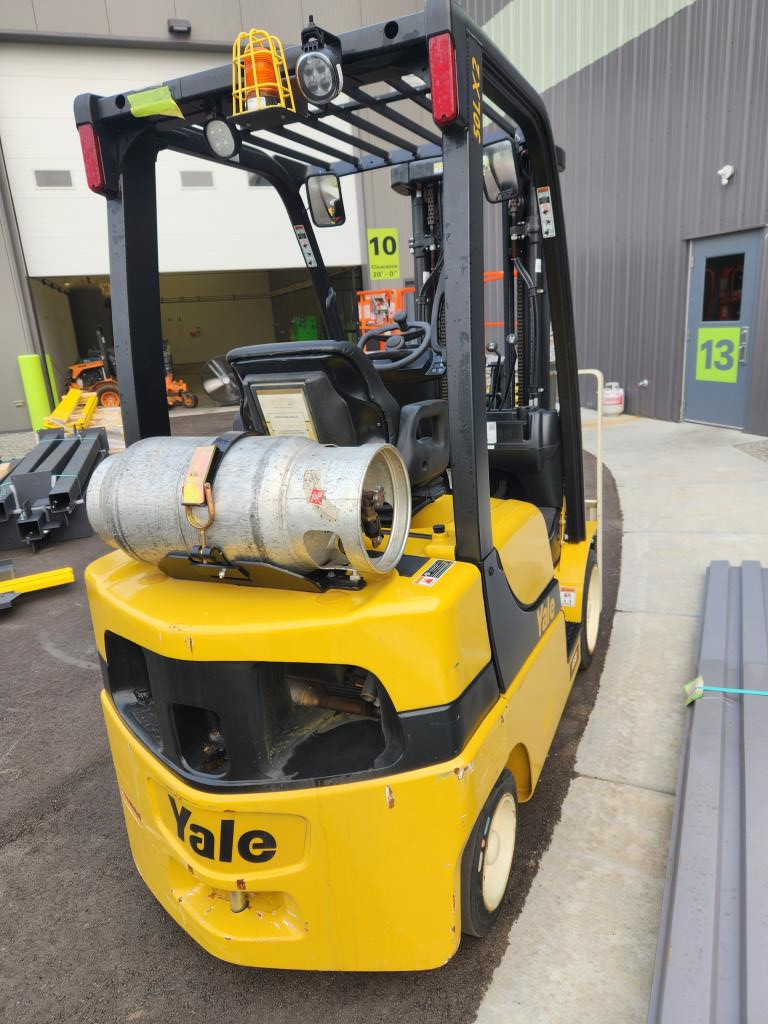 2022 Yale GC050LX2