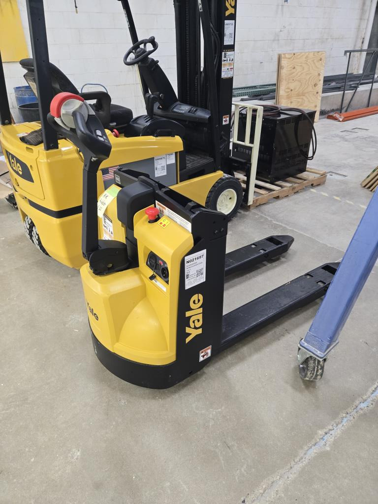 2018 Yale MPB045VG