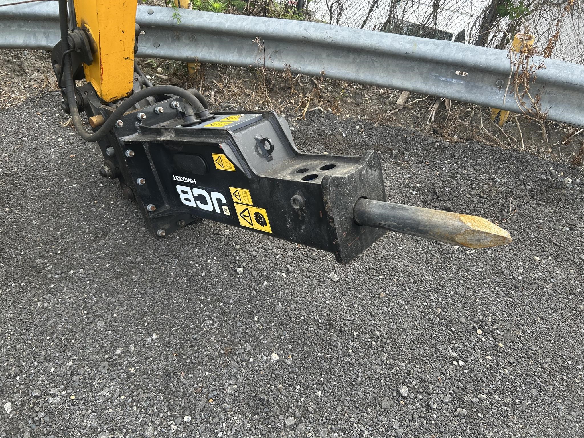 2022 JCB HM033T