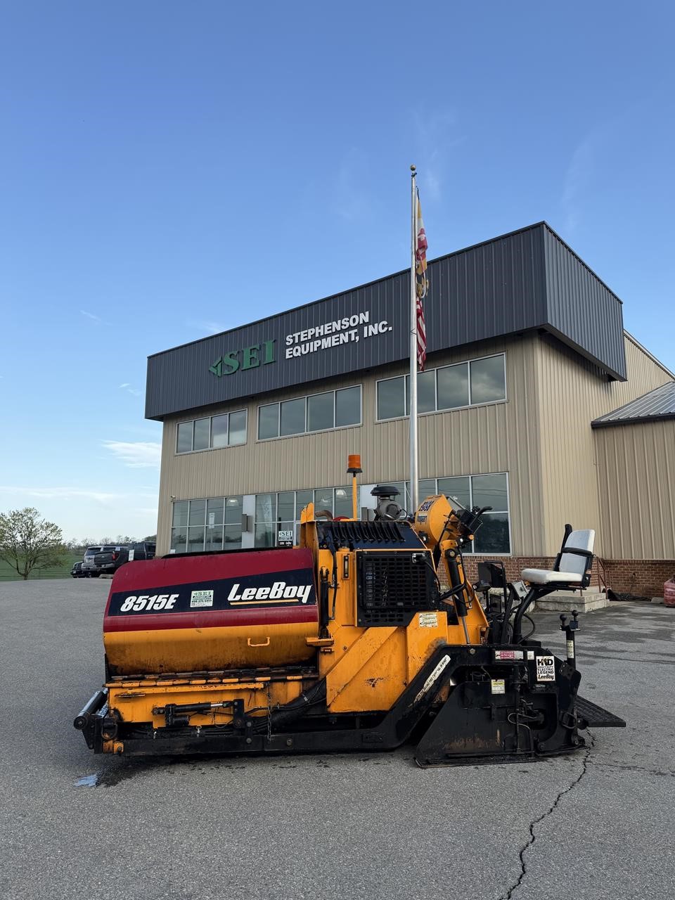 Photo of a 2017 Leeboy 8515E