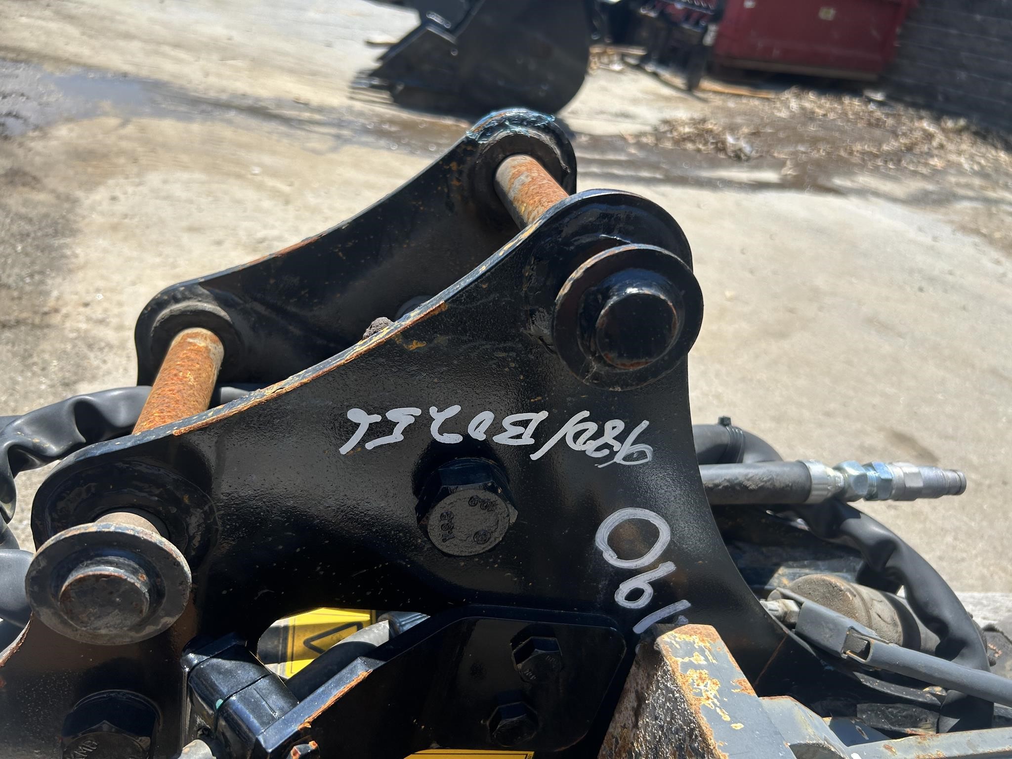 2023 JCB HM060T