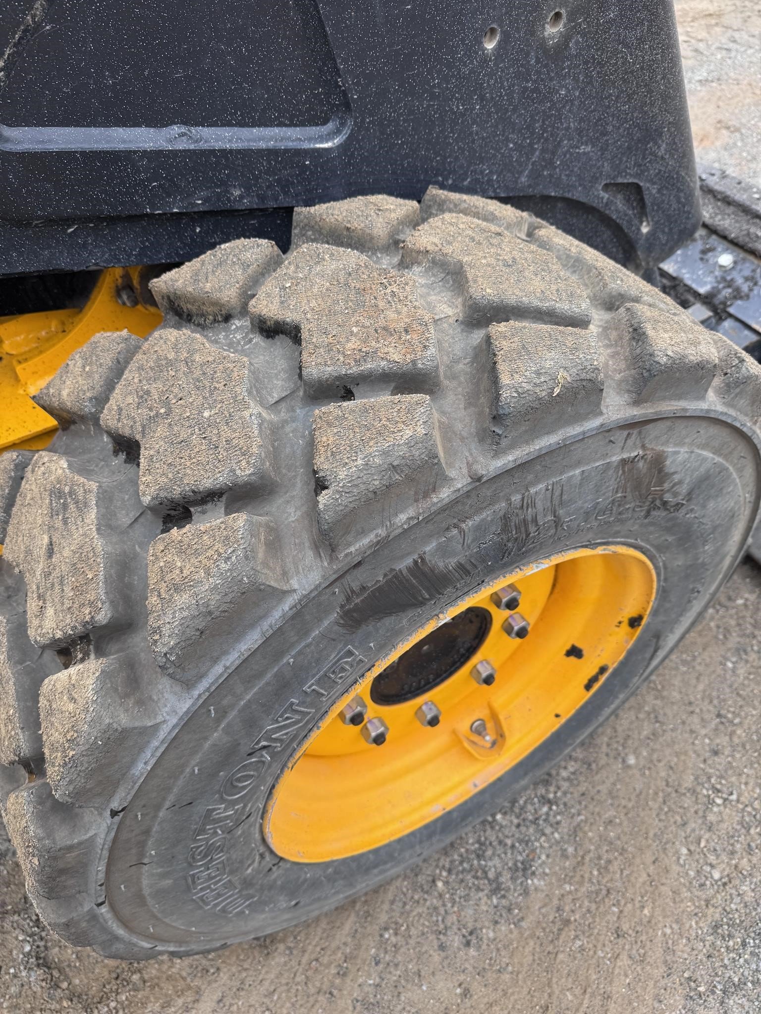 2023 JCB 270