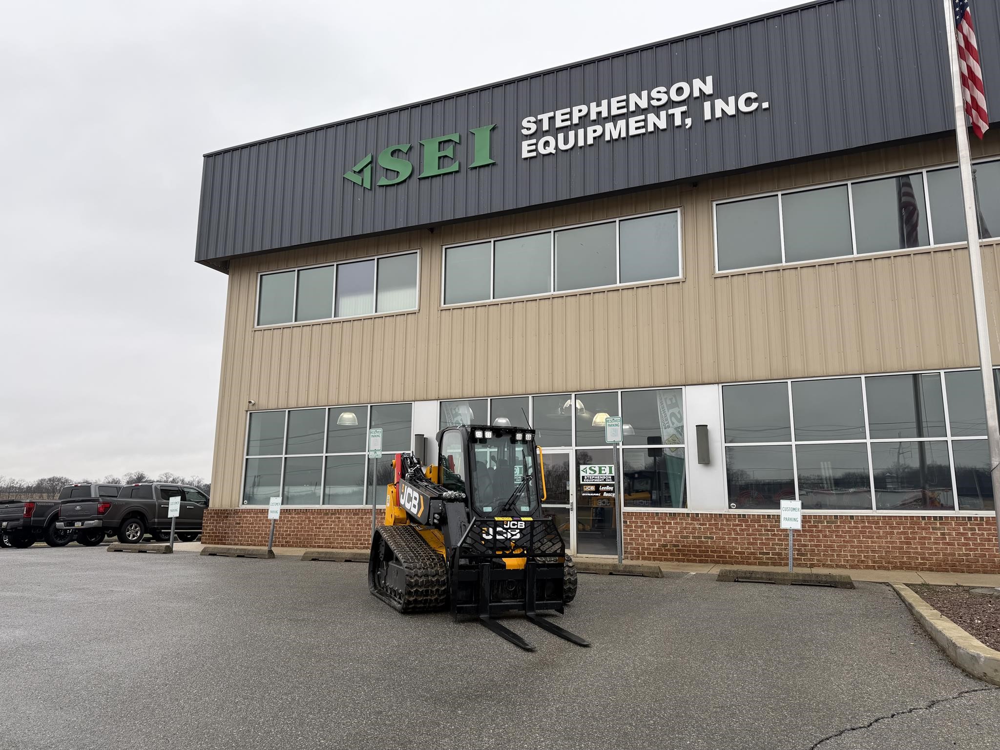 Photo of a 2024 JCB 3TS-8T