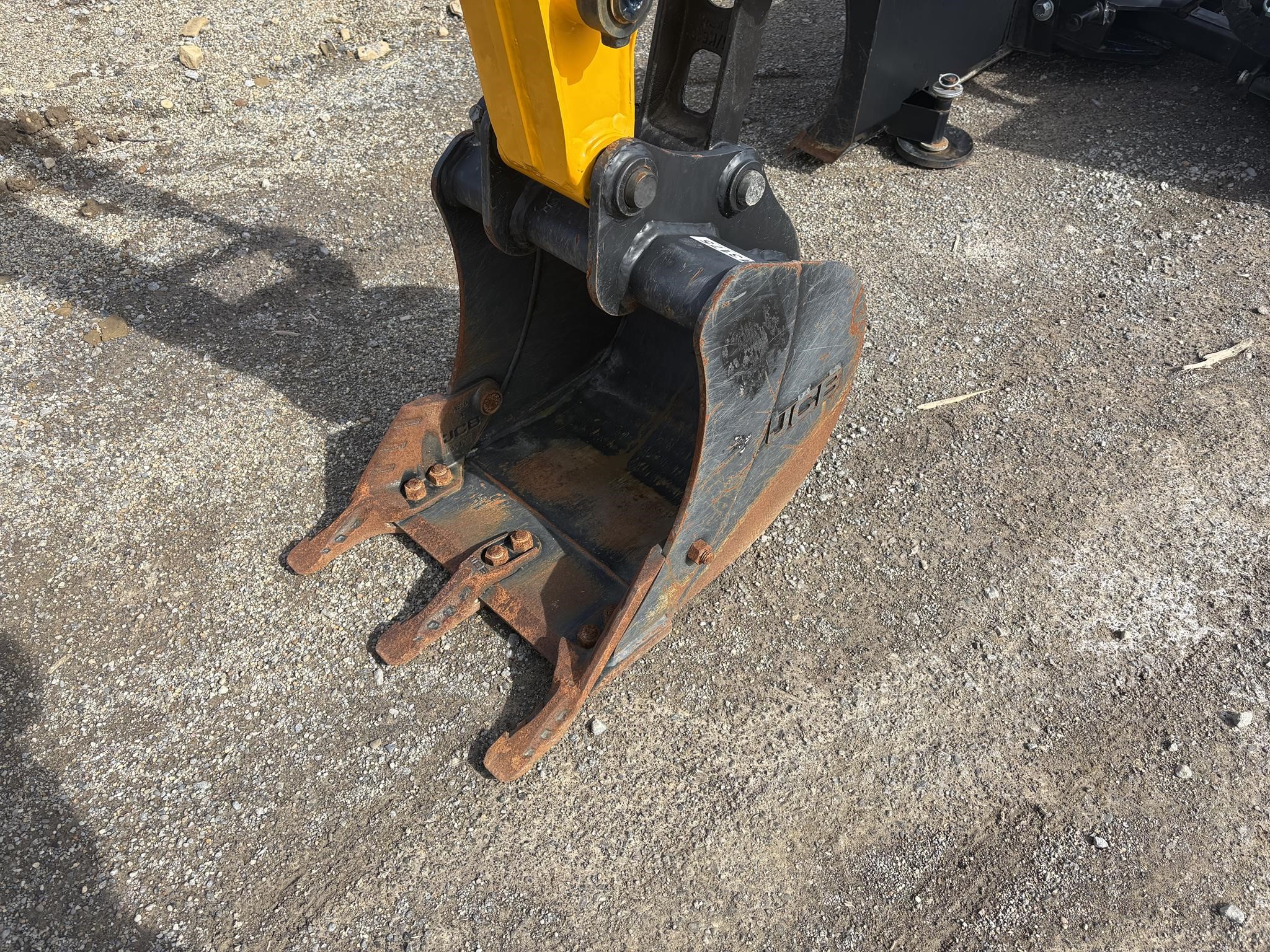 Photo of 2022 JCB 18" GP BUCKET