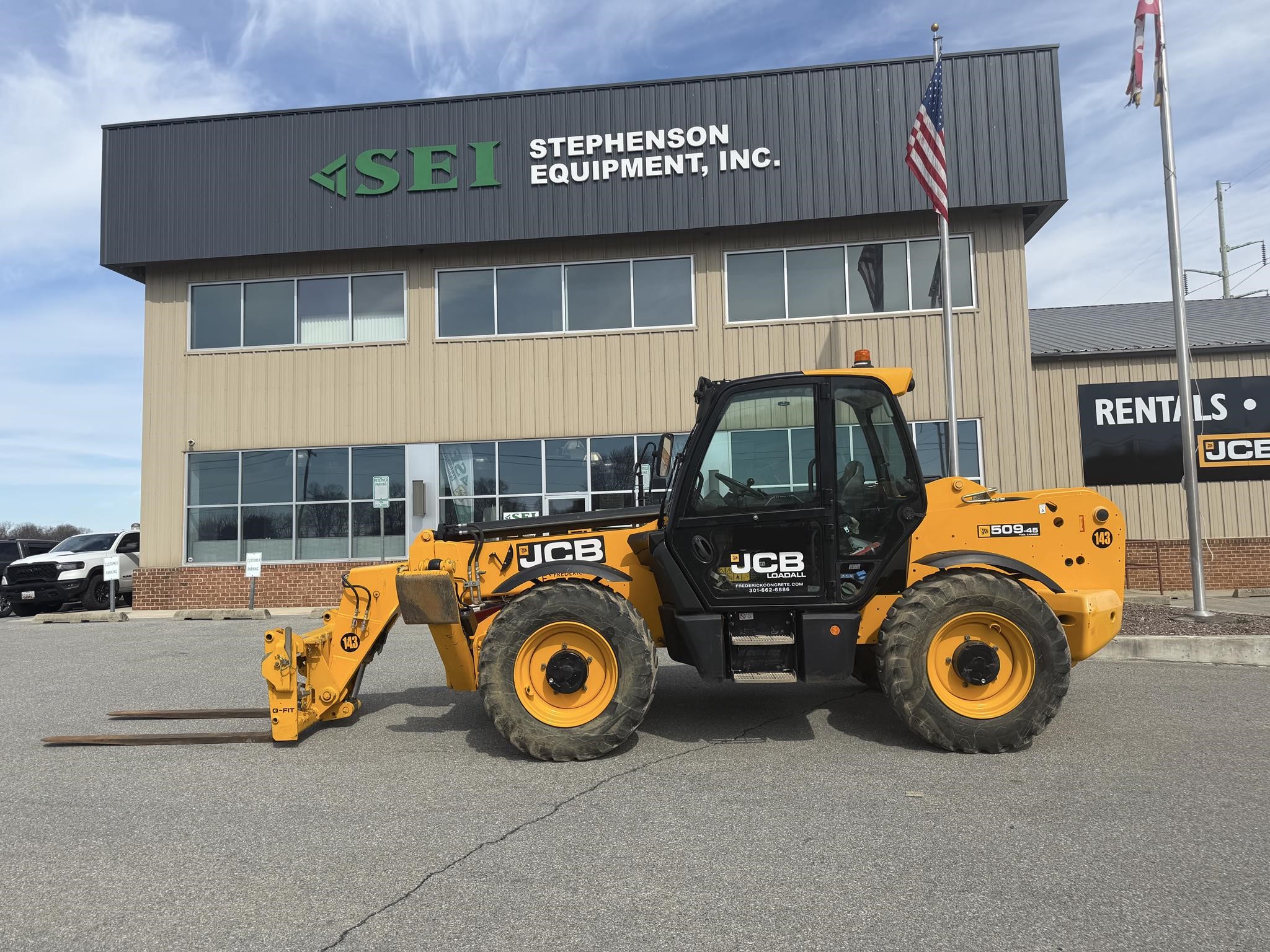 Photo of a 2022 JCB 509-45TC