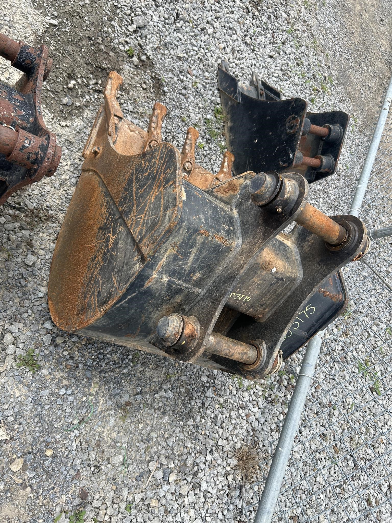 2023 JCB 24" GP BUCKET