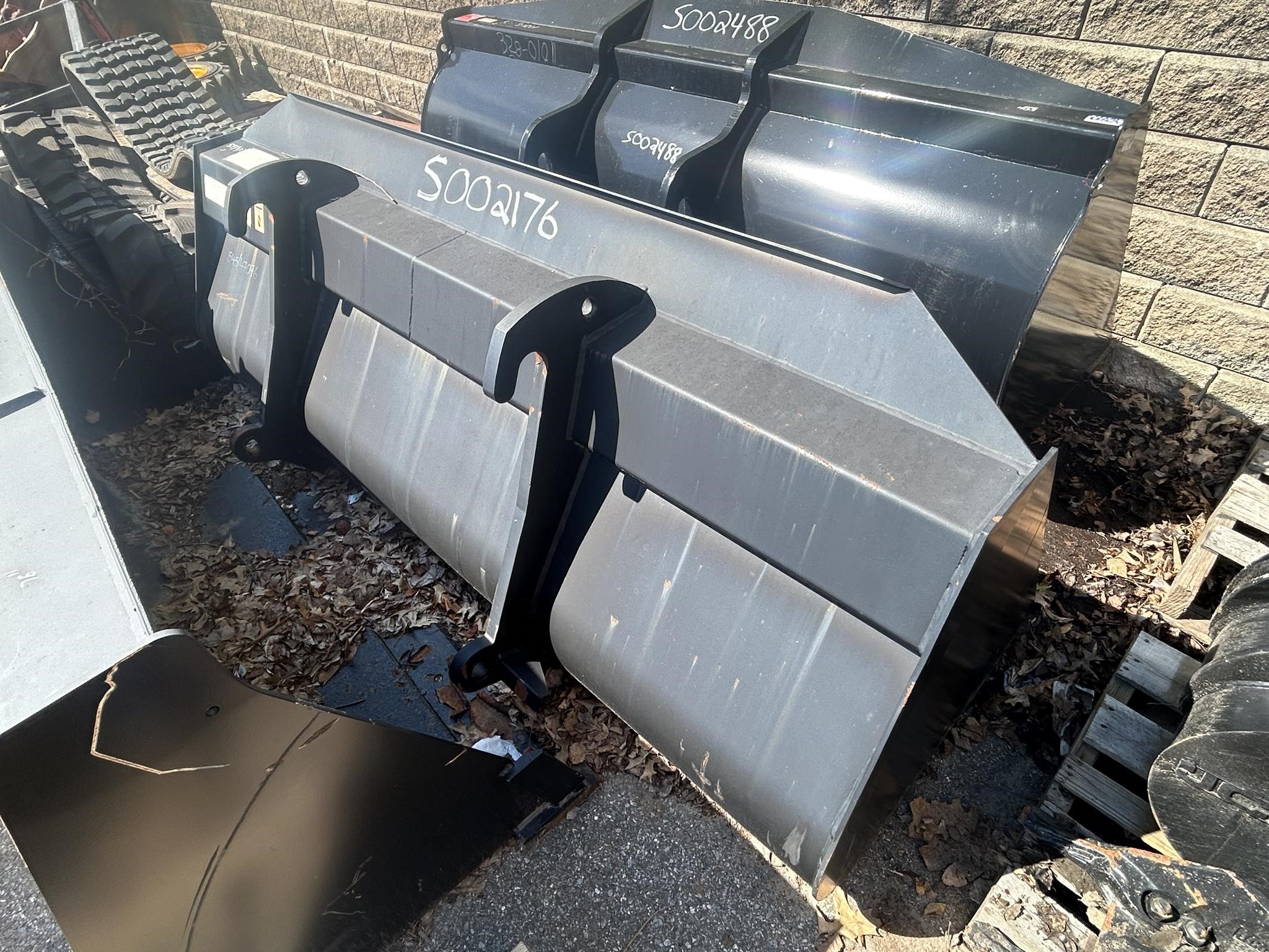 Photo of 2023 JCB 96" BUCKET