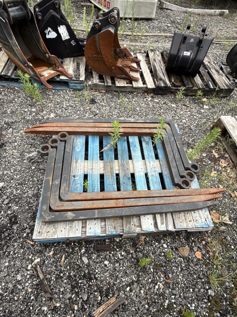 2025 JCB BLOCK TINES