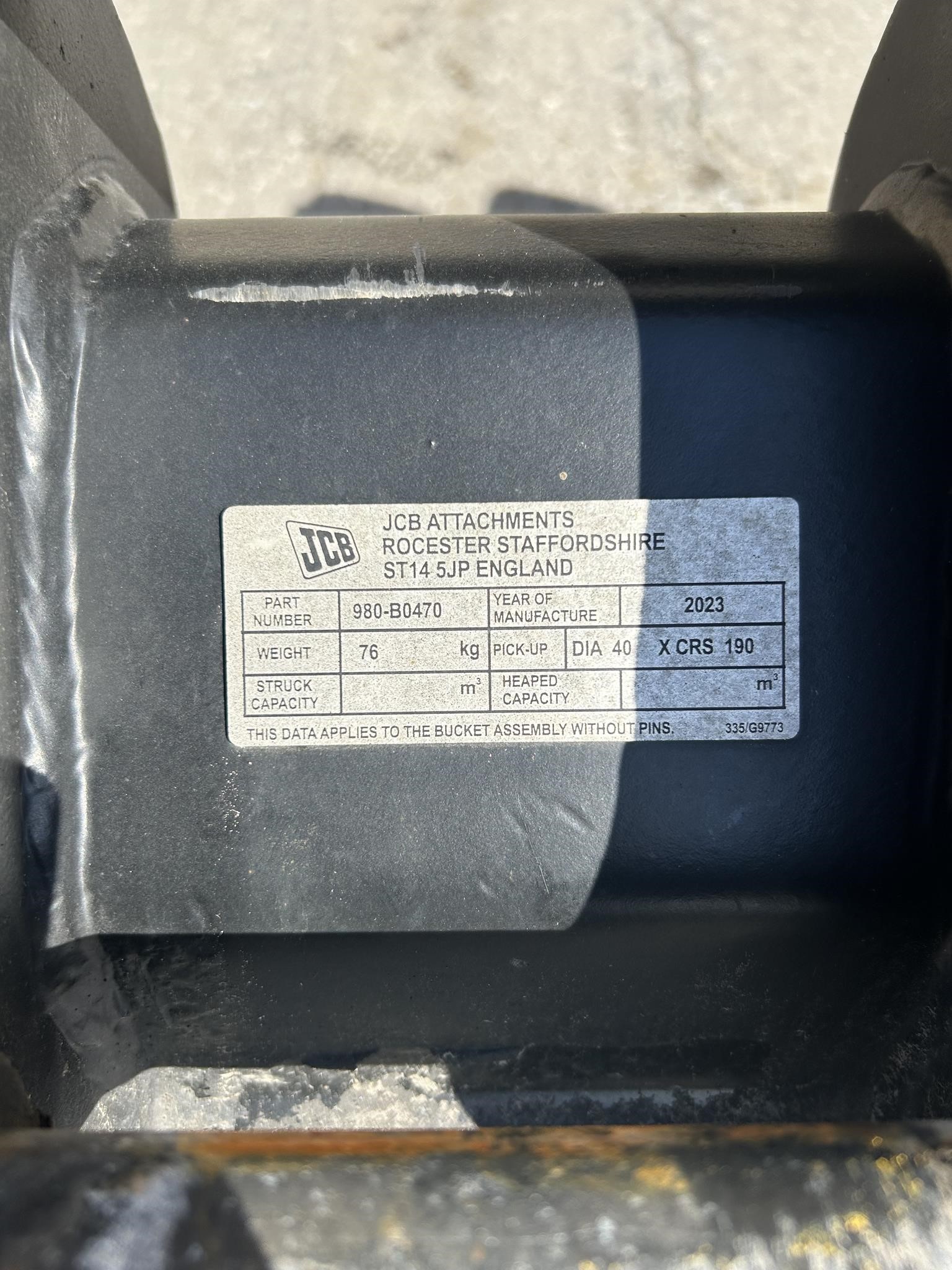 2023 JCB 18" BUCKET