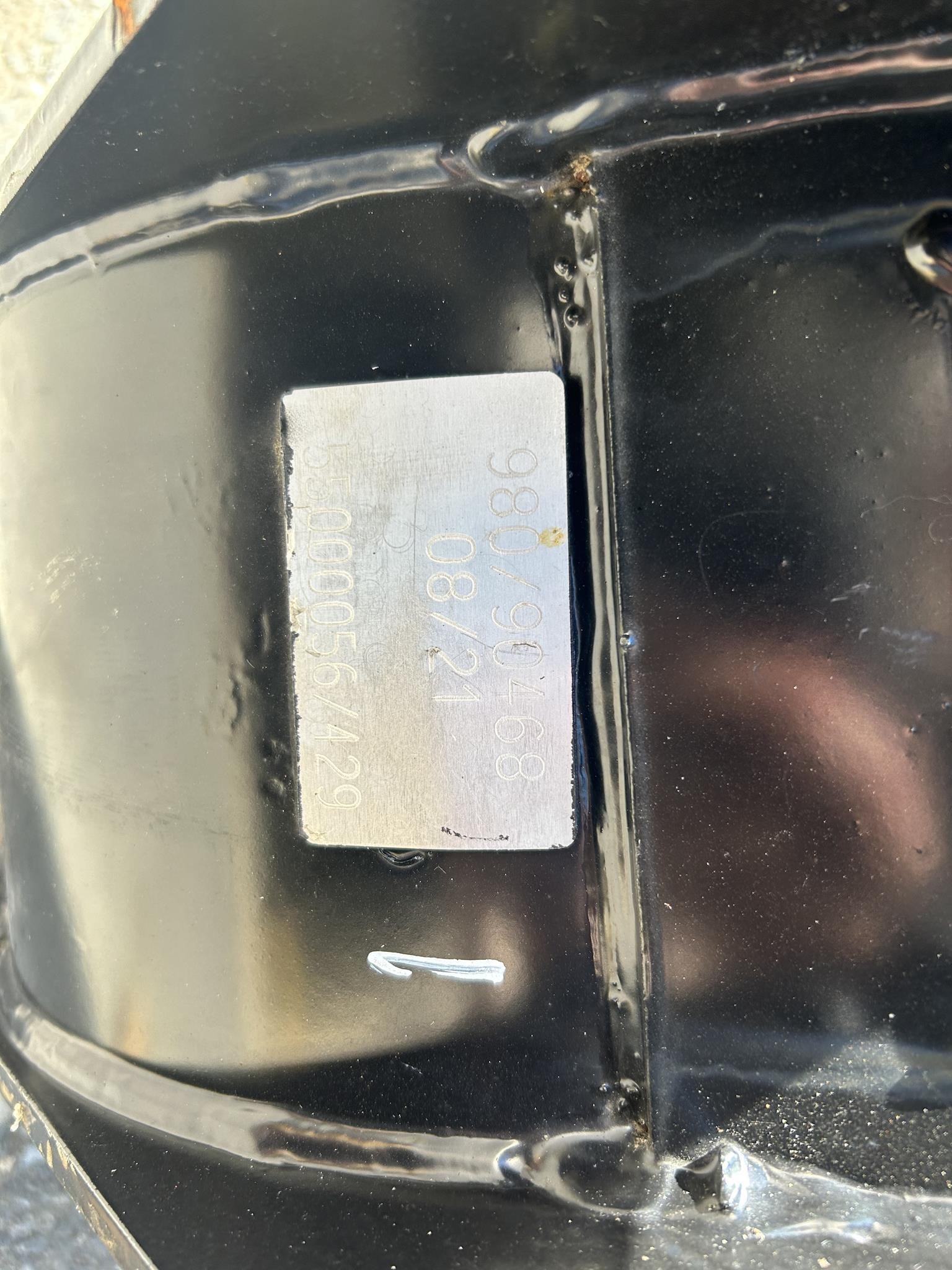 2025 JCB 9" BUCKET