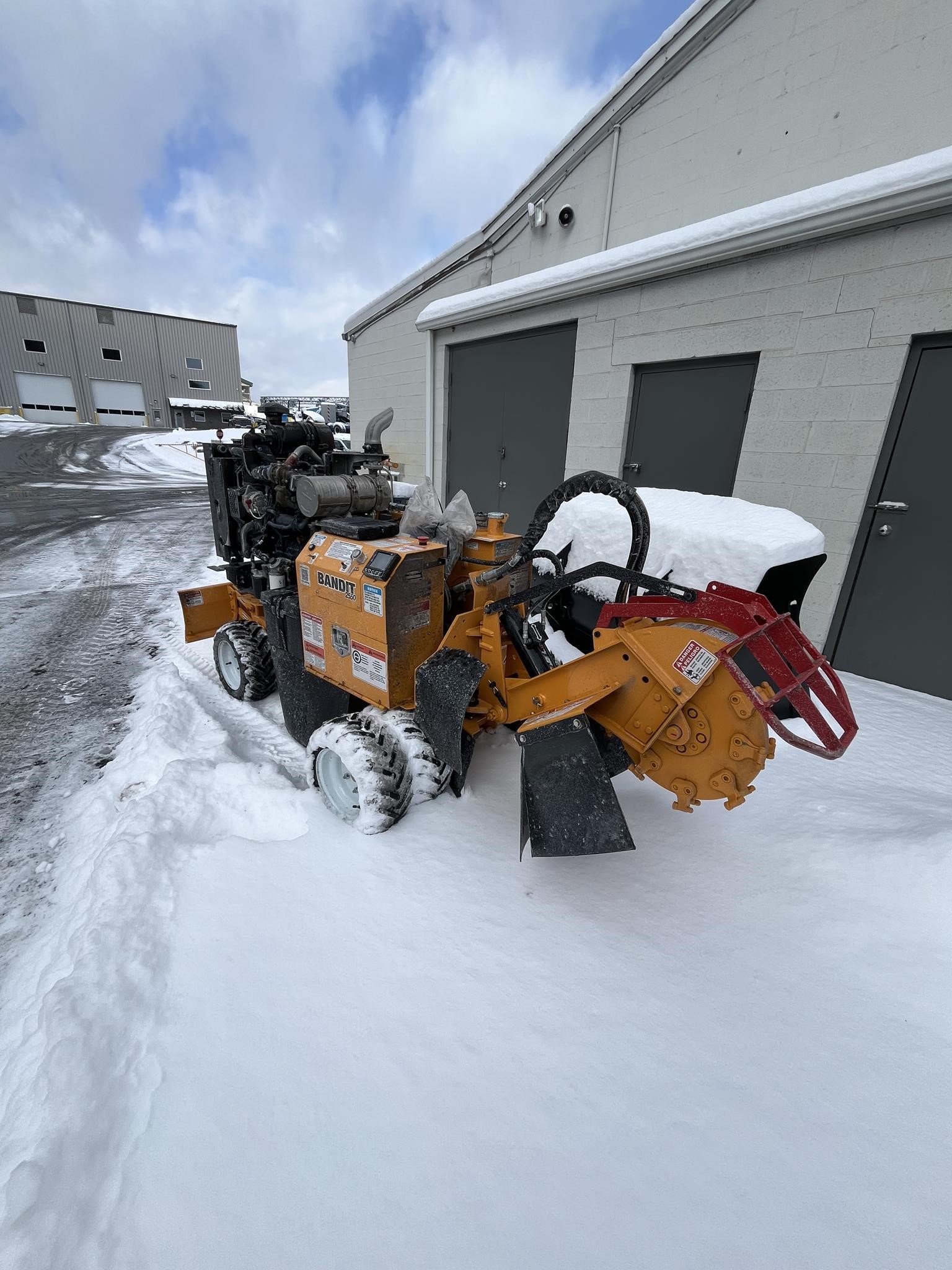 Photo of a 2025 Bandit 2550XP