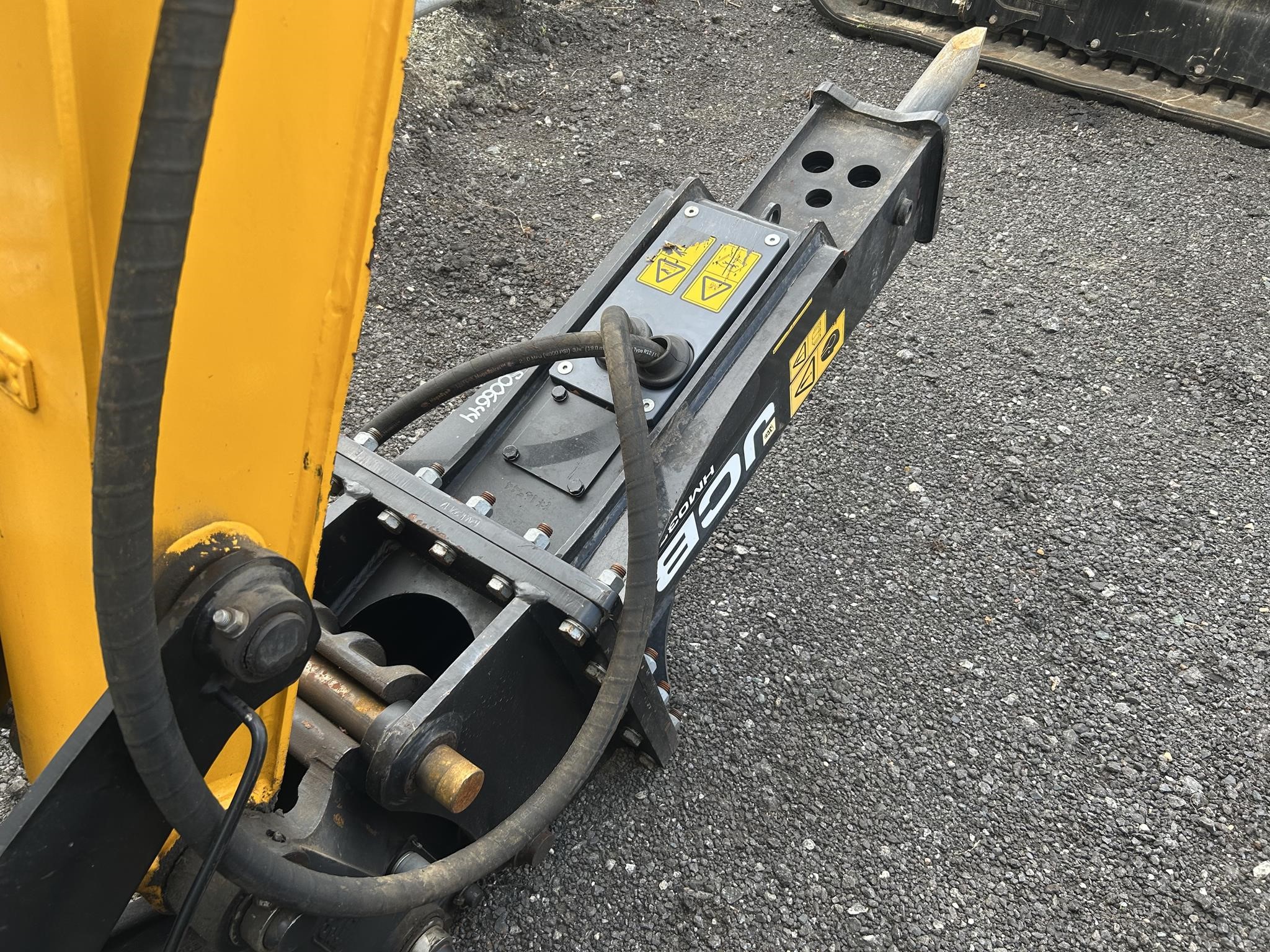 2022 JCB HM033T