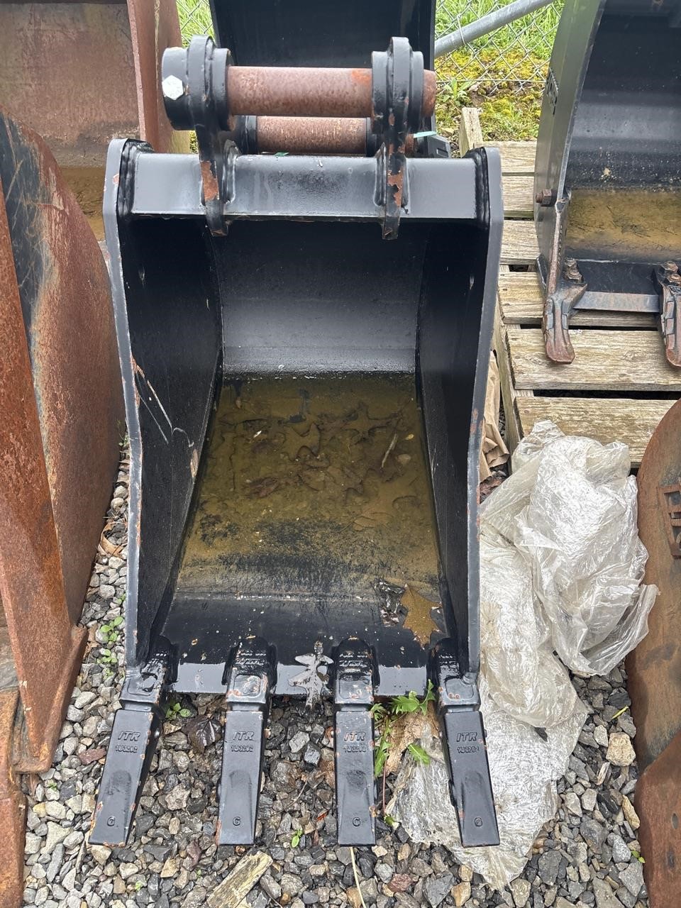 Photo of a 2022 AMI D1012E48J57C