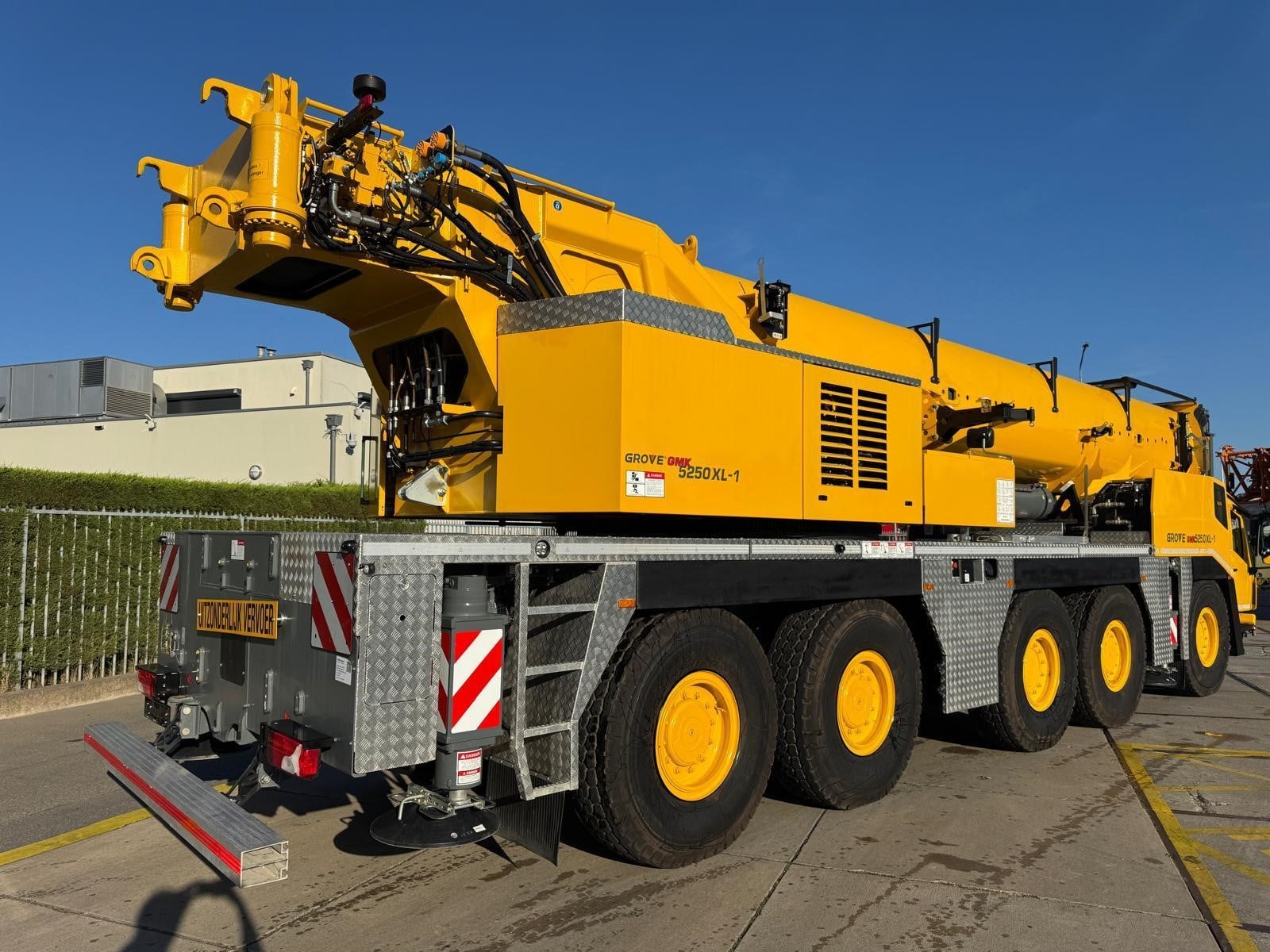 2024 Grove GMK5250XL-1