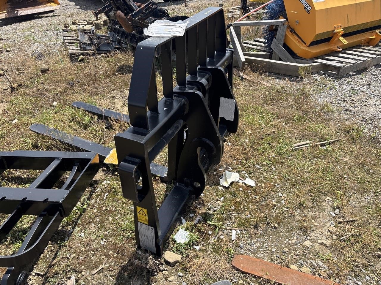 2025 JCB 60 in. FORKS AND FRAME