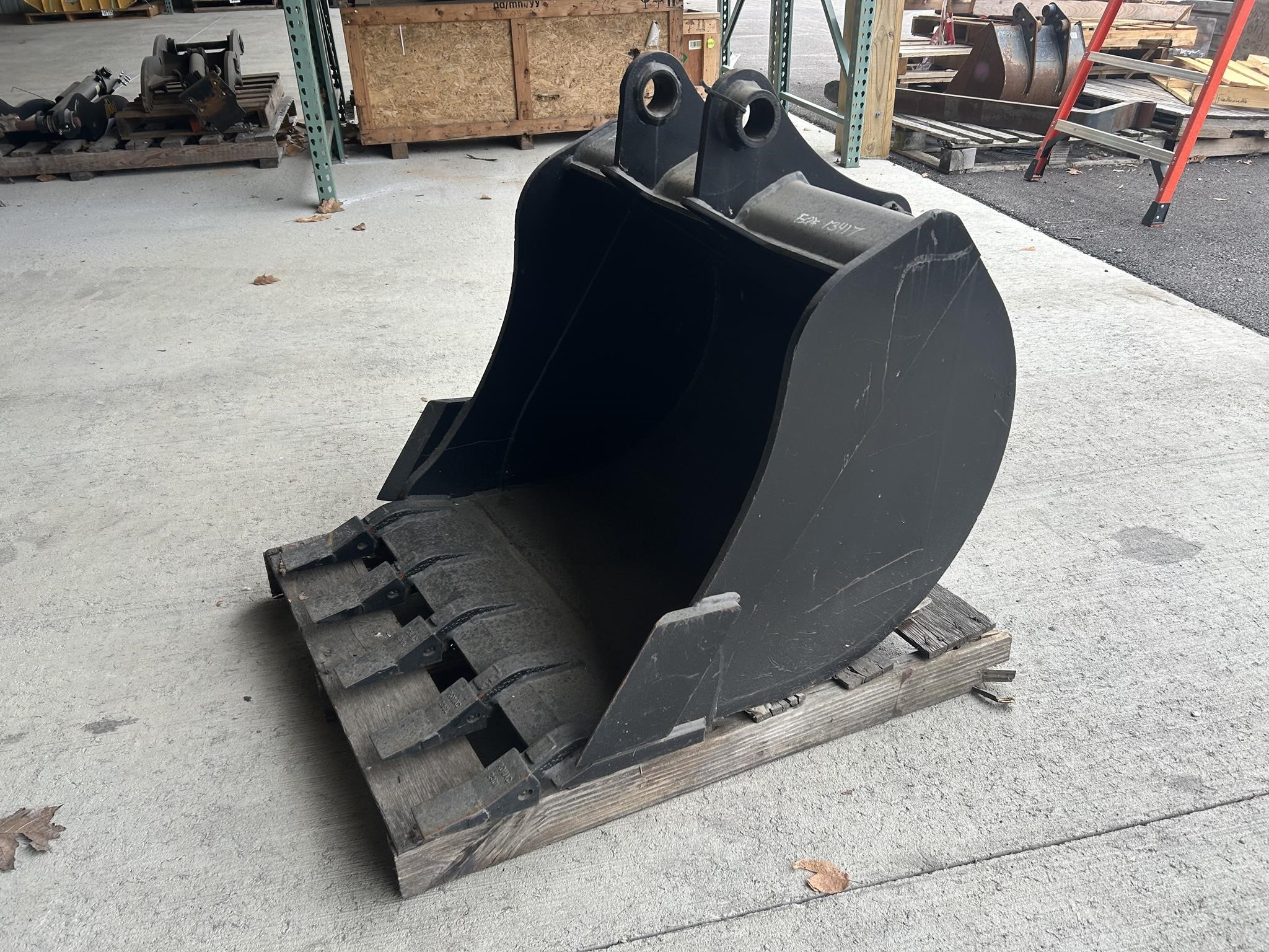 Photo of 2019 JCB 30" DIGGING BUCKET