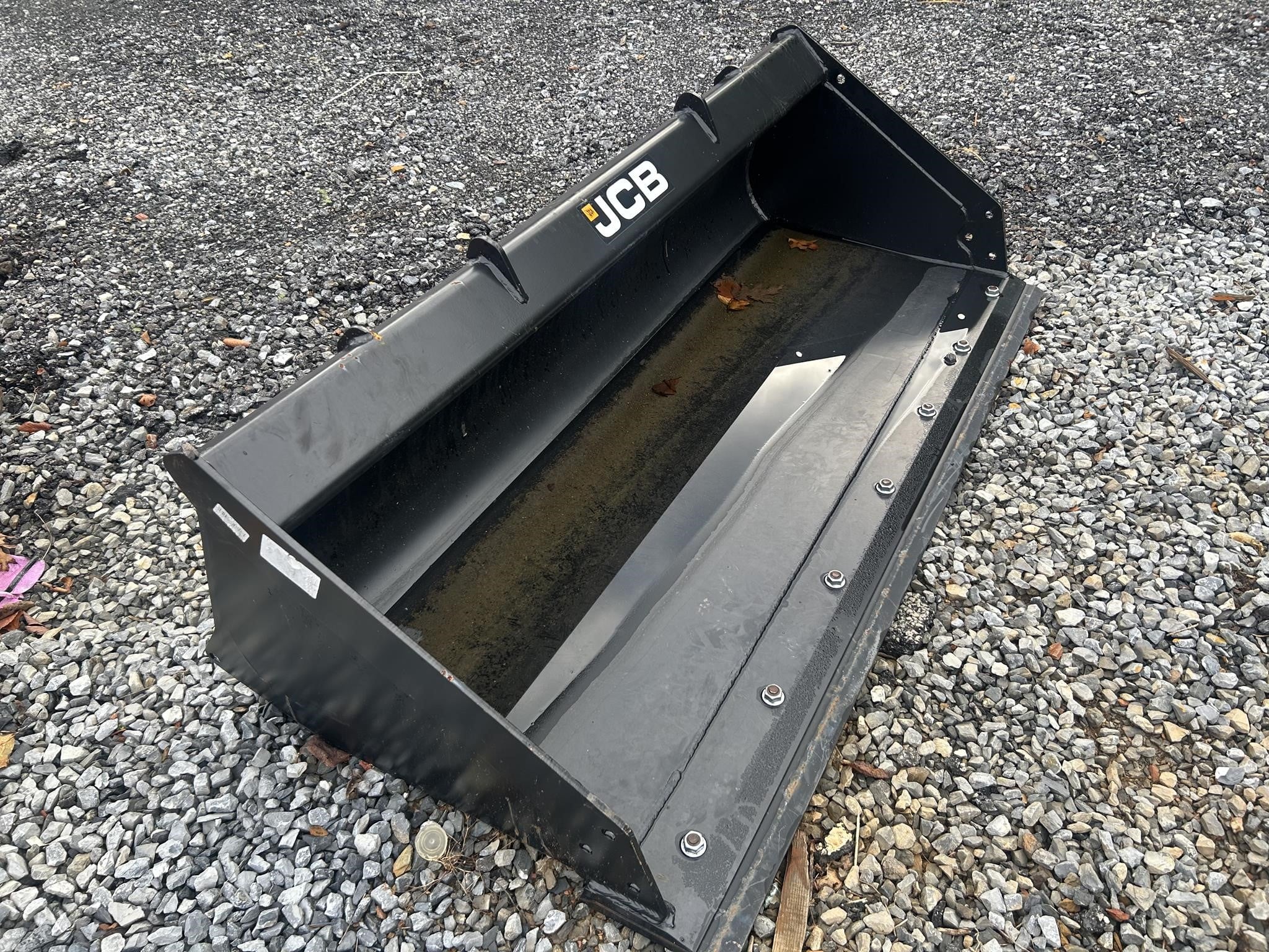 Photo of 2025 JCB 68" BUCKET