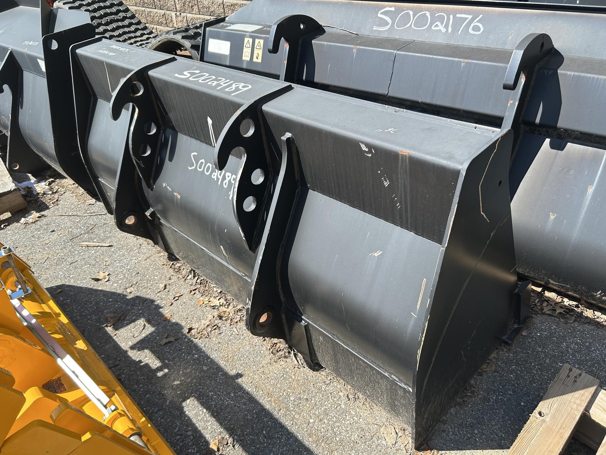Photo of 2022 JCB 78" BUCKET