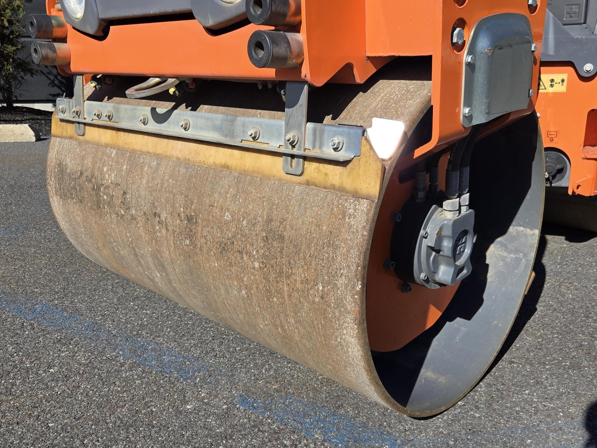 2021 Hamm HD12VV