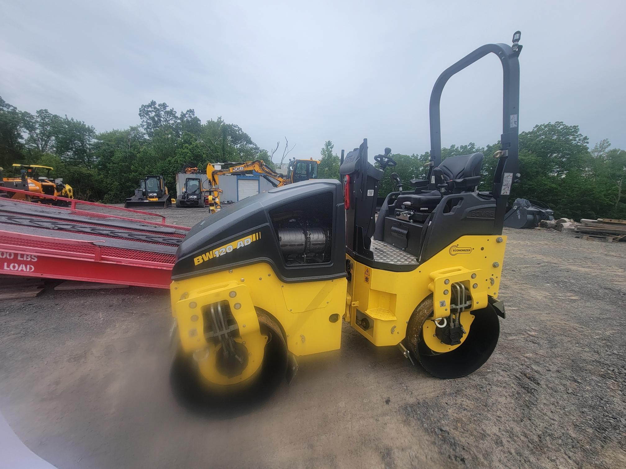 Photo of a 2025 Bomag BW120AD-5