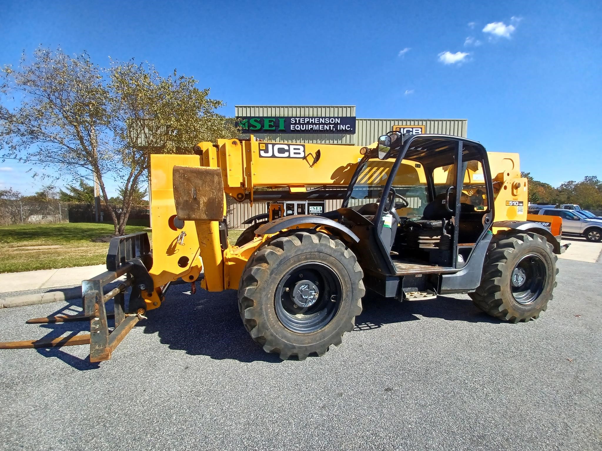 Photo of a 2019 JCB 510-56