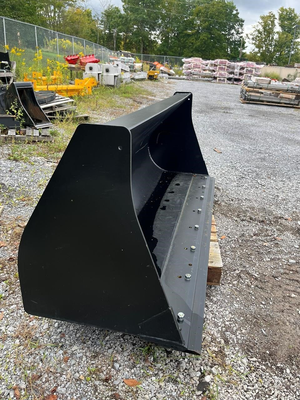 2025 JCB 92" PIN ON BUCKET