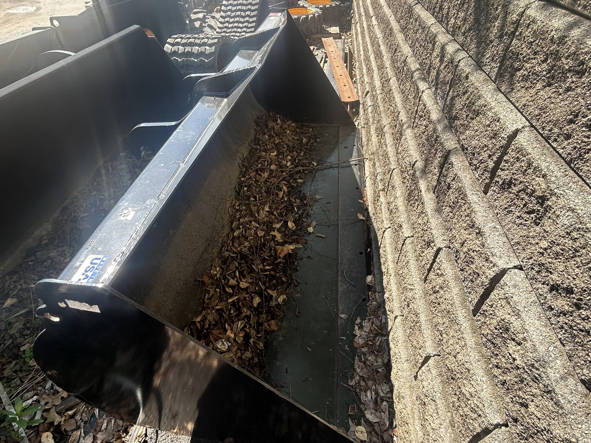 Photo of 2024 JCB 90" BUCKET