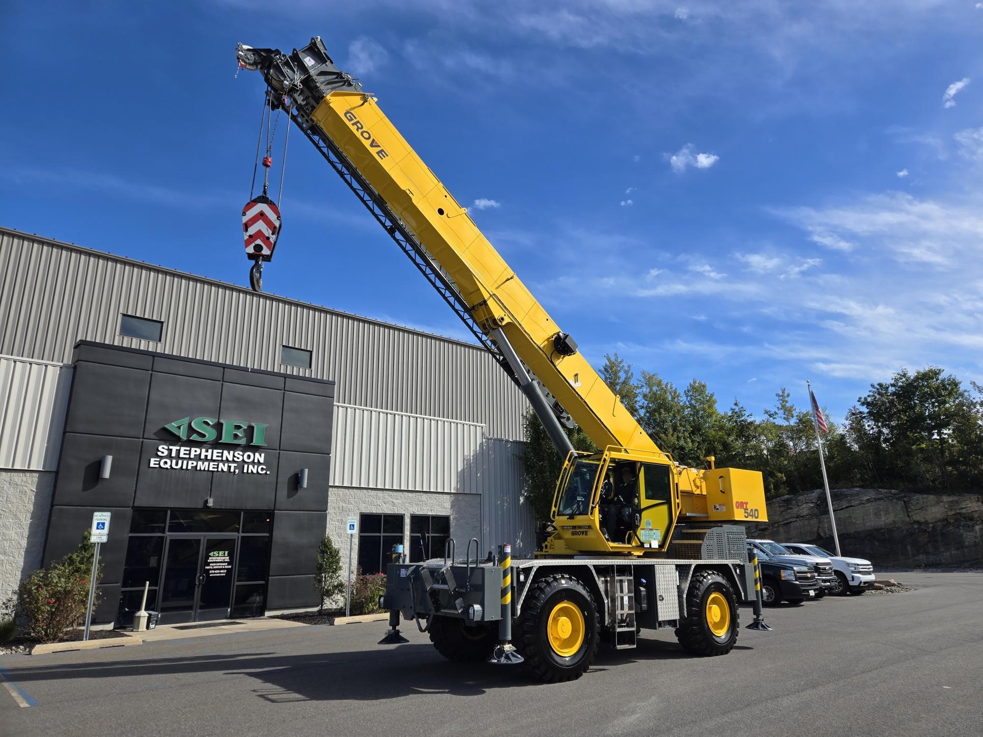 2025 Grove GRT540