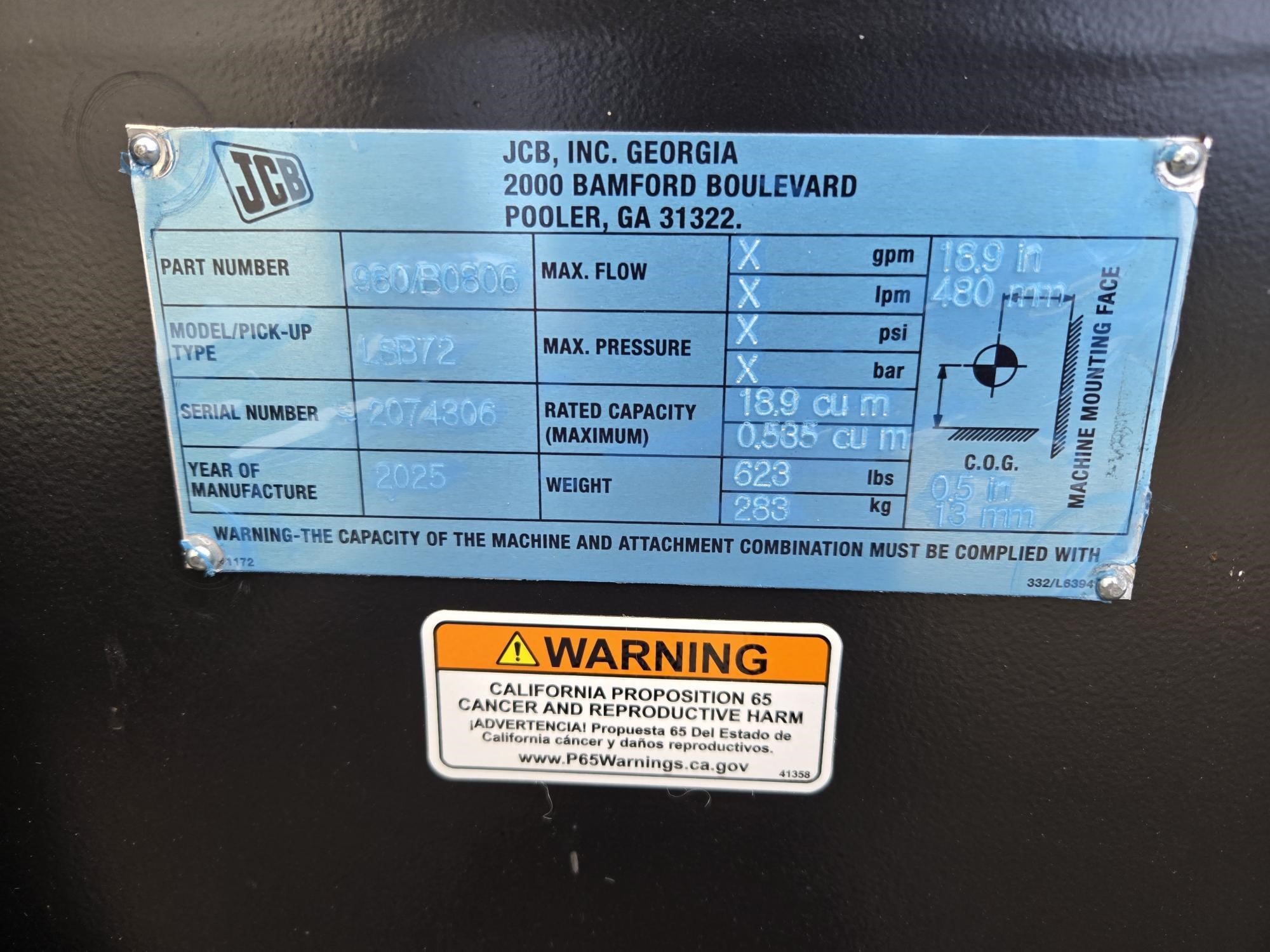 2025 JCB 72" BUCKET