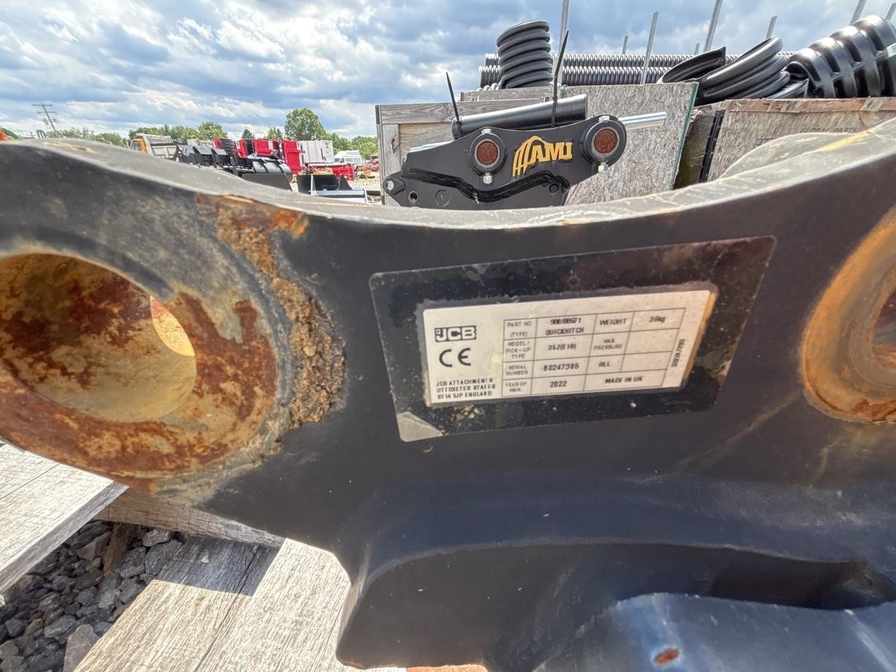 2024 JCB 35Z MECHANICAL QUICK HITCH