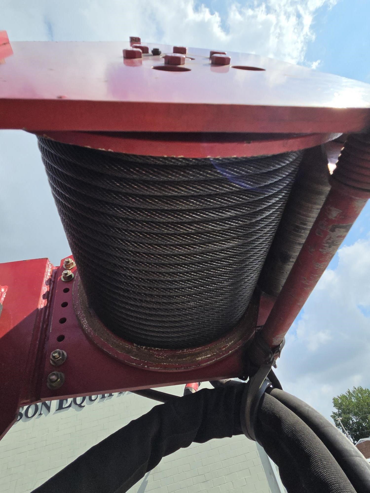 2009 Elliott 18125R