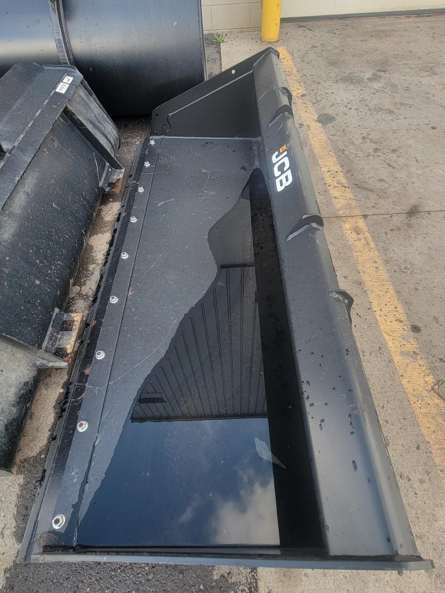 2023 JCB 84" BUCKET
