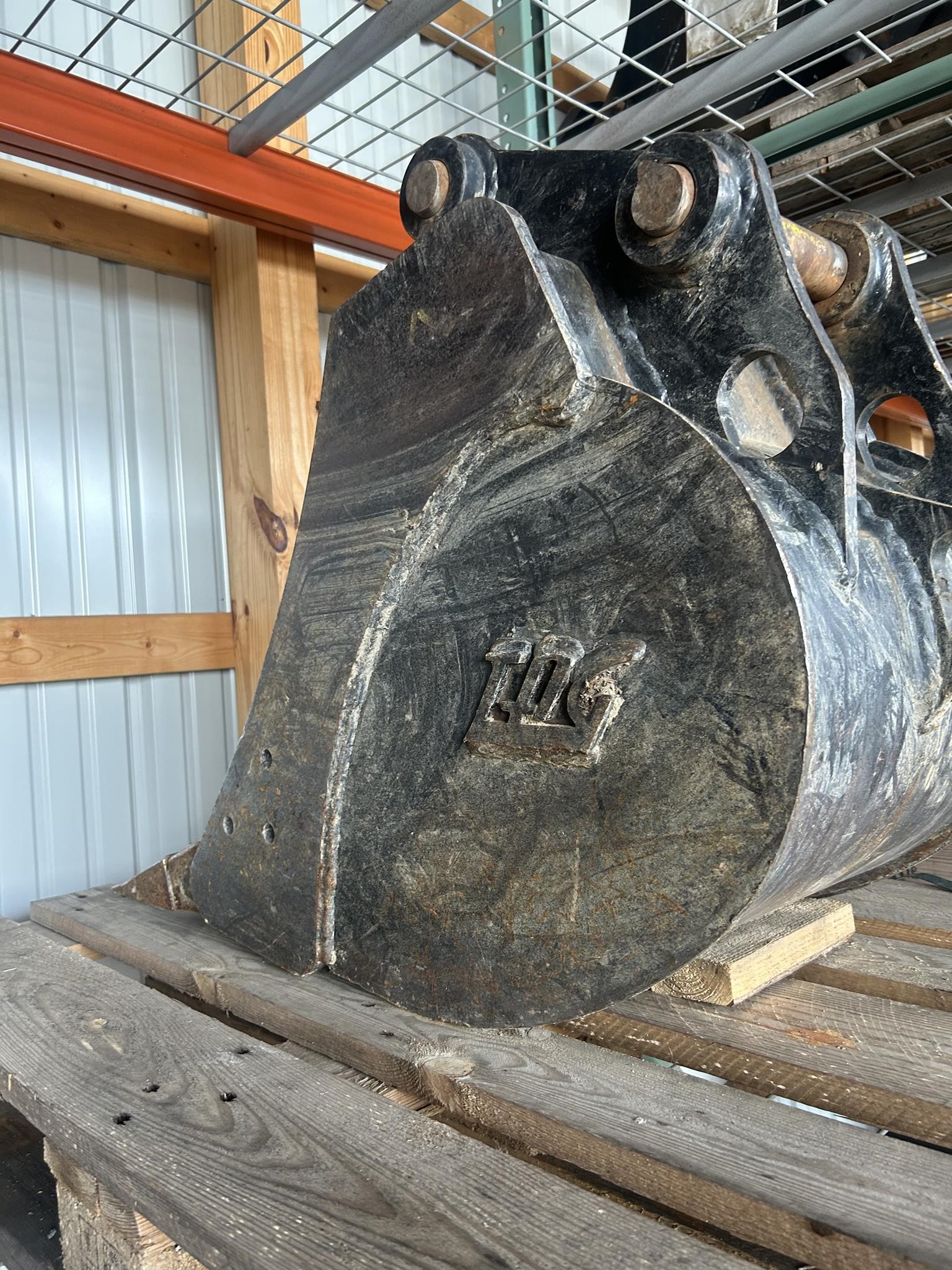 Photo of 2022 TAG 18" BUCKET
