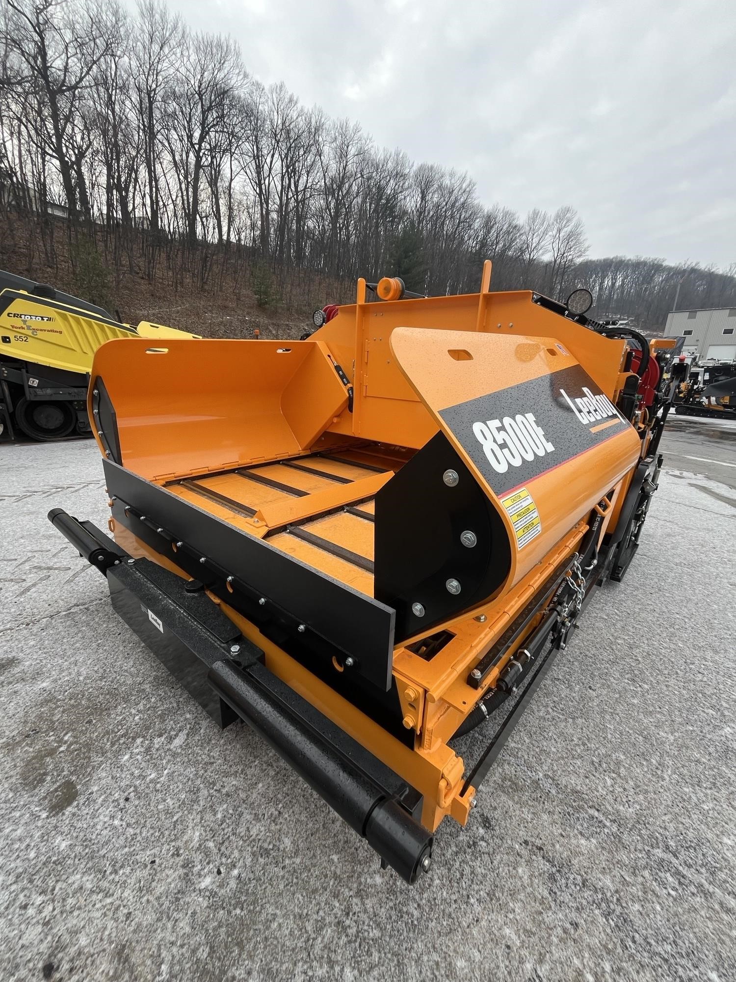 Photo of a 2025 Leeboy 8500E