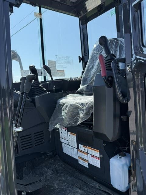 2026 Kobelco SK35SR-7