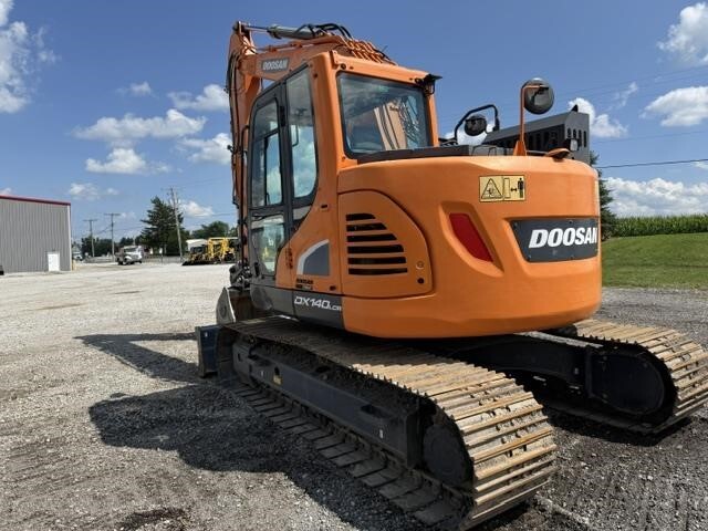 2020 Doosan DX140LCR-5