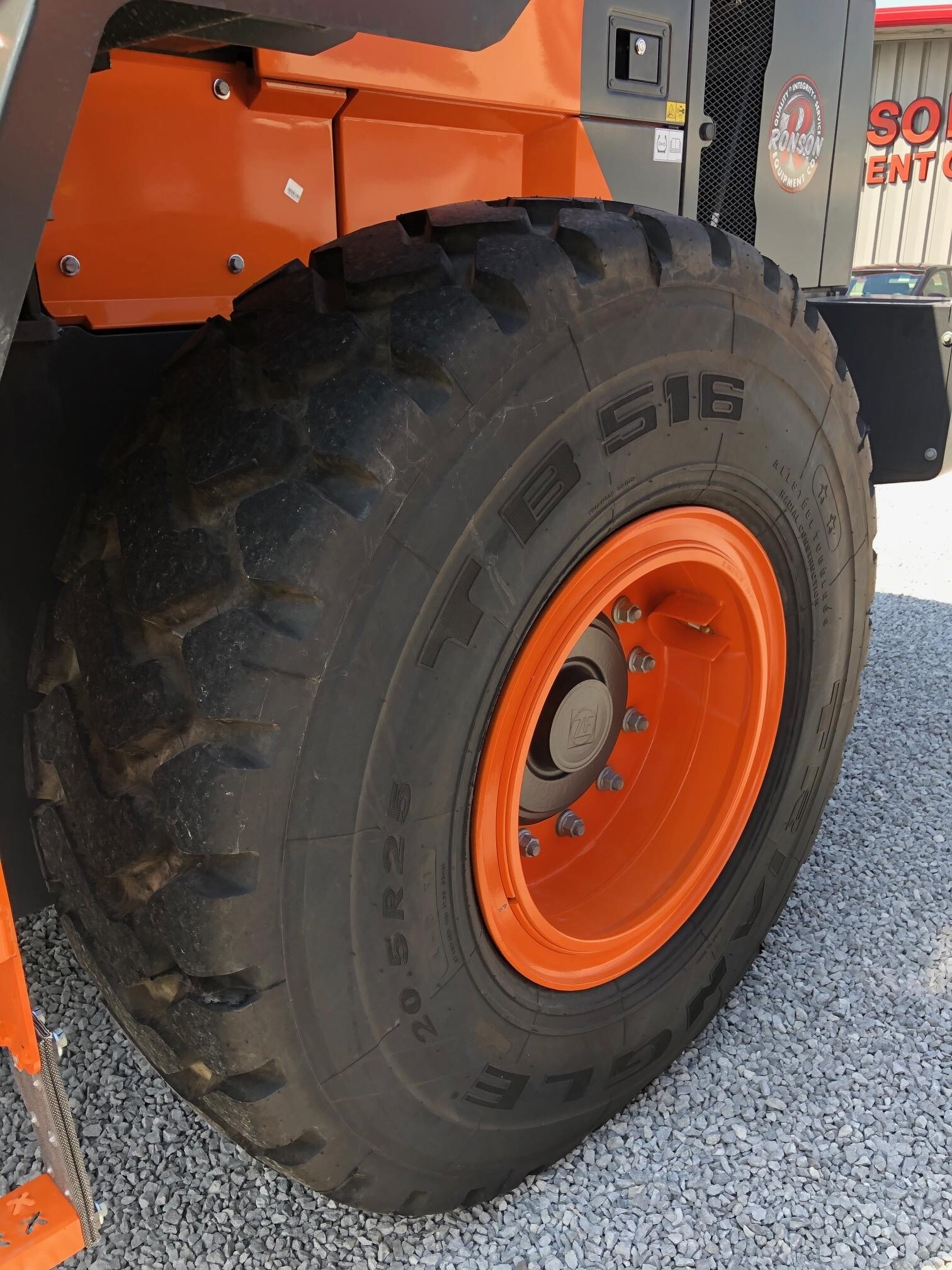 2023 Develon DL220-7